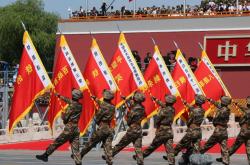 开云平台-轰鸣的逆袭，F1街道赛之夜，坎特用实力击碎旧秩序