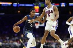 -森林狼对阵骑士，戈贝尔硬仗之王