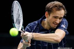 开云平台-拉沃尔杯力克美网，梅德韦杰夫高光表现