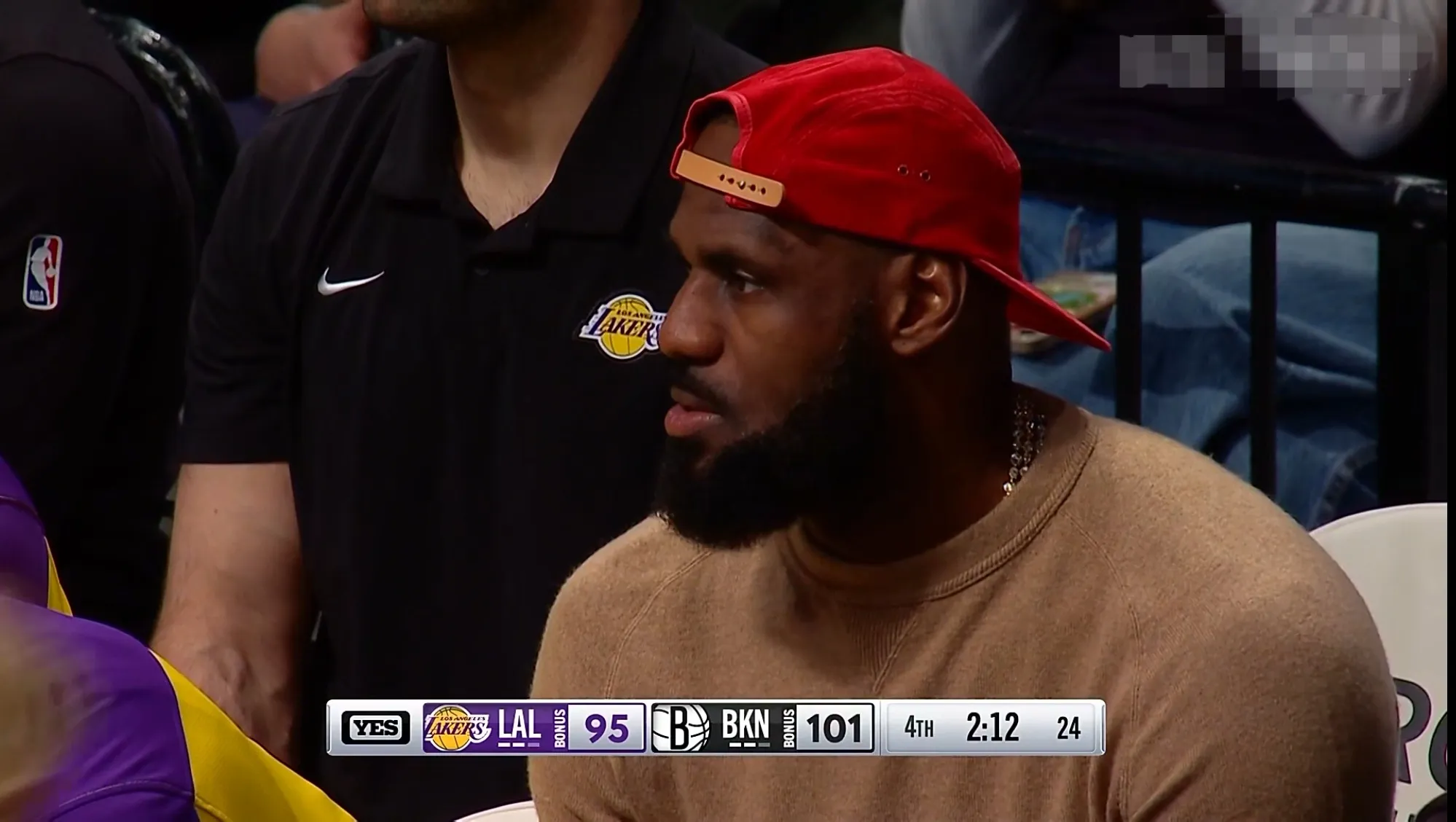 小组赛NBA：英格兰绝杀湖人，赛后采访