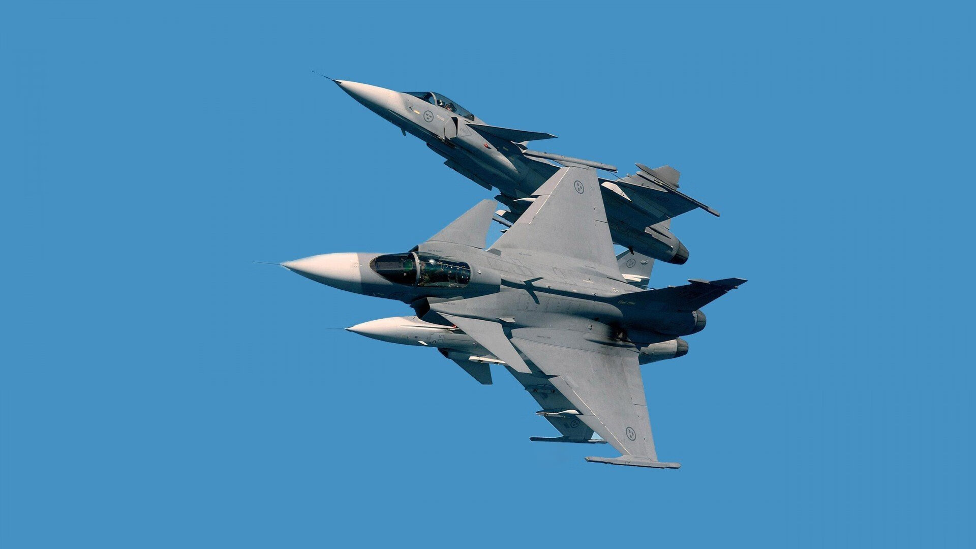 纪律与逆袭，意甲焦点战与勇士爆冷背后的体育寓言