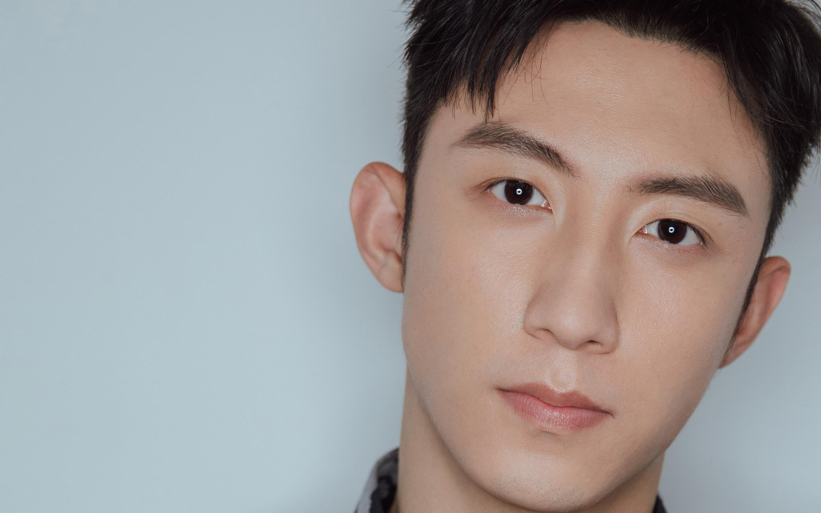 铁壁擎天！戈贝尔主宰攻防，开拓者跨洲击溃深圳