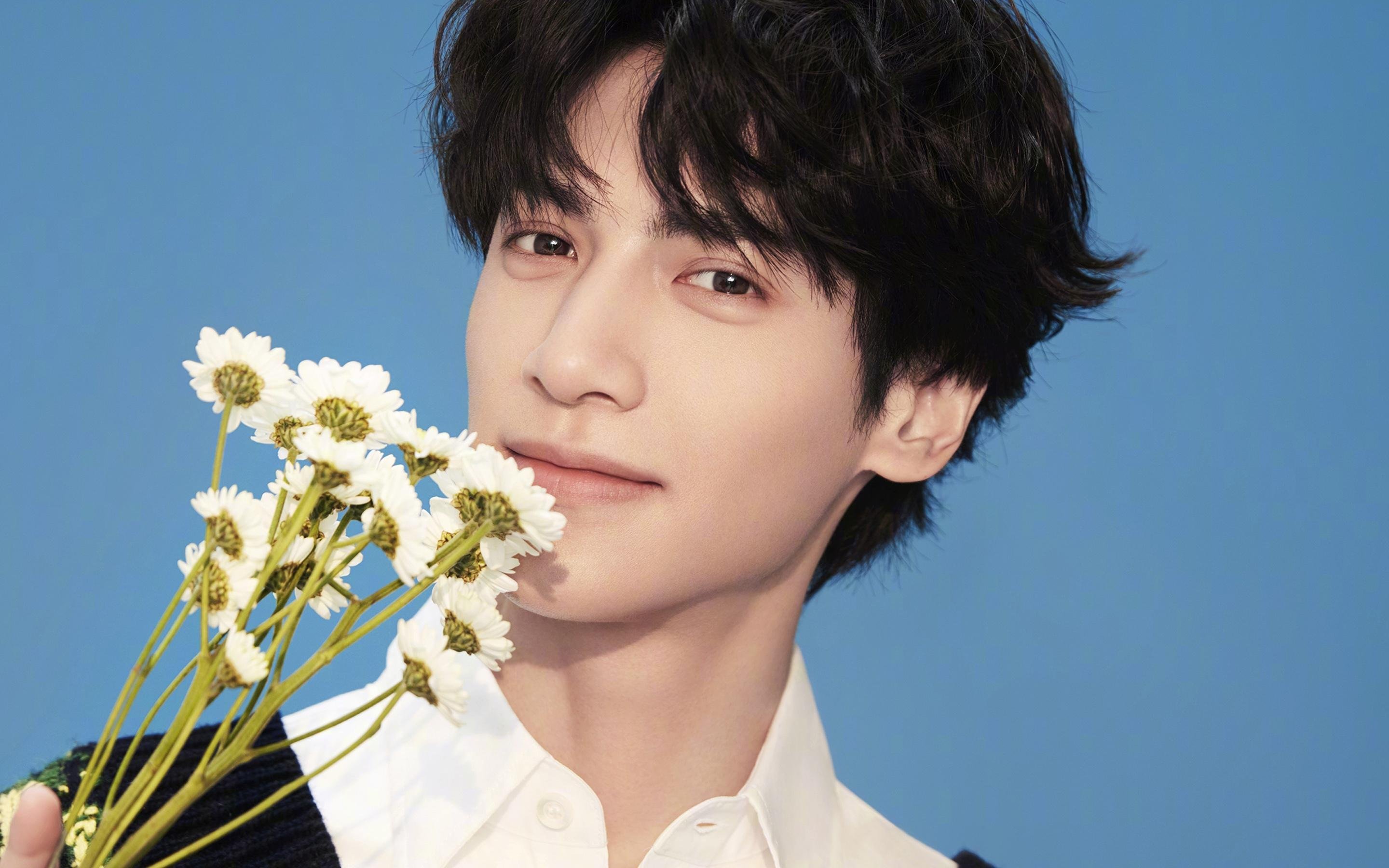 跨界联动之夜，魔术的团队掌控与马克西的个人接管，奏响胜利的同一主题