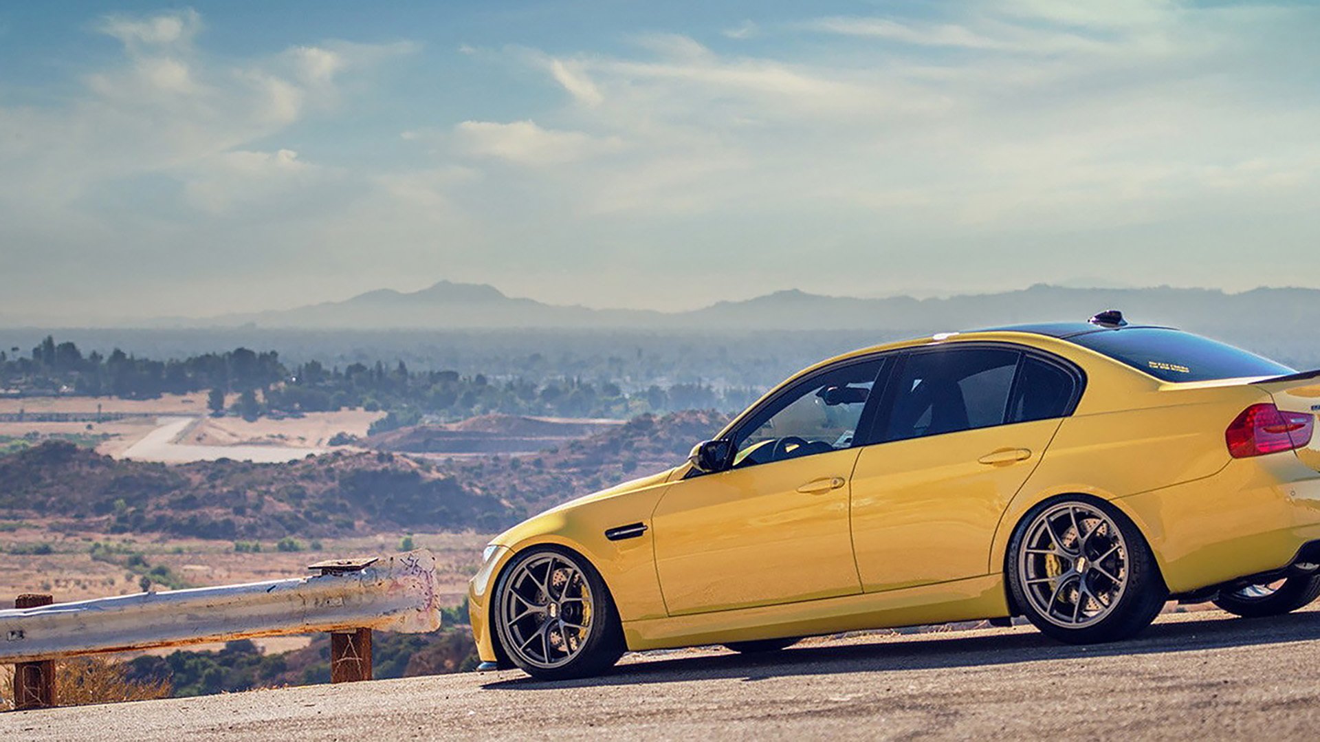 黄绿风暴吞噬非洲雄狮！凯恩末节神兵天降接管比赛，比利亚雷亚尔狂胜塞内加尔