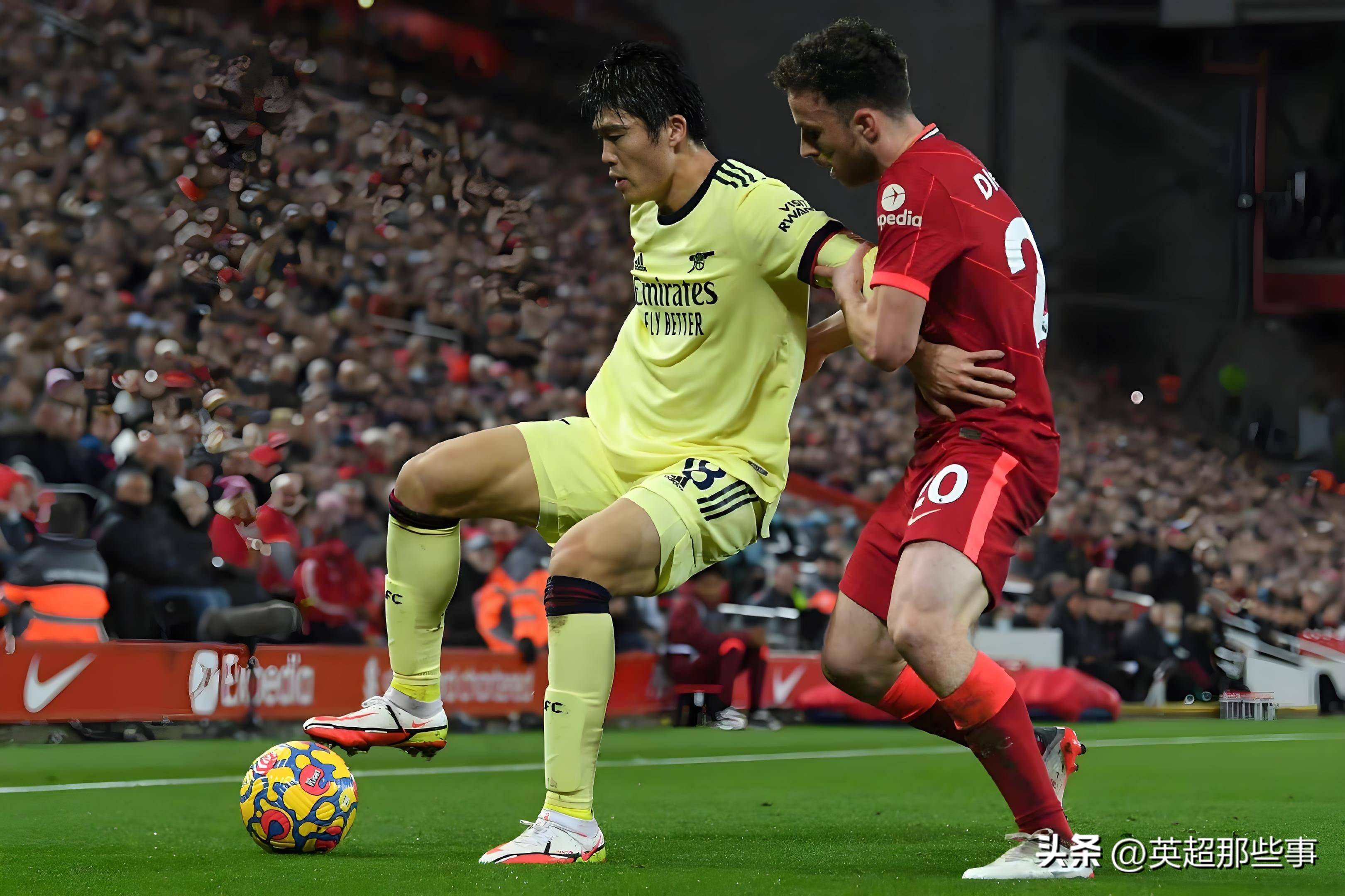 英超争冠之夜，富安健洋全程高能输出